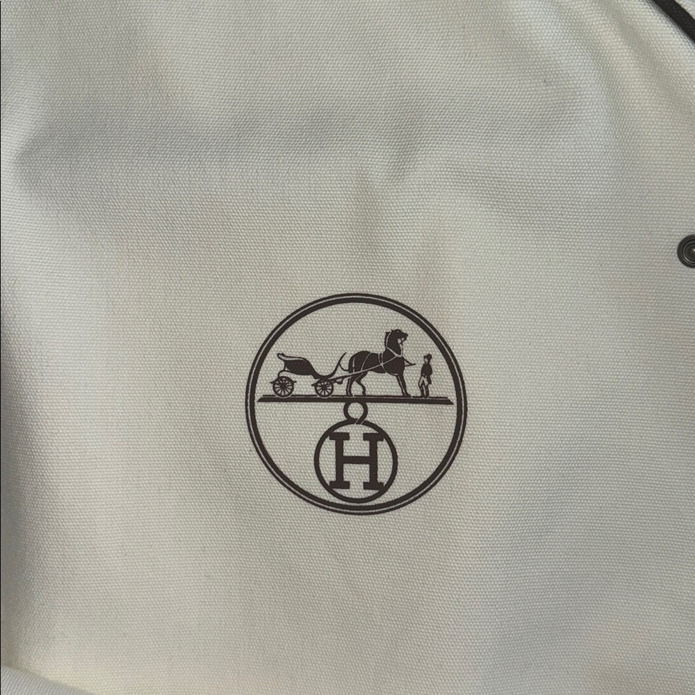 Hermès Canvas Garment Bag / Luxury Travel Dust Cover | Cream & Brown - Picture 7 of 8